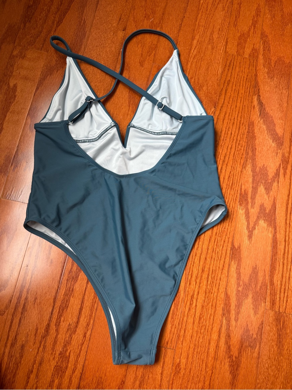 Cupshe Teal Blue V-Neck One-Piece Swimsuit with Strappy Back - Picture 3 of 3